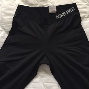 Nike Pro leggings